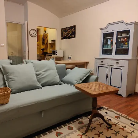 Hostdomus - Berthollet * Turin